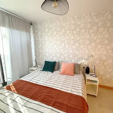 Beautiful Modern Flat With Pool In Lomas De Campoamor *